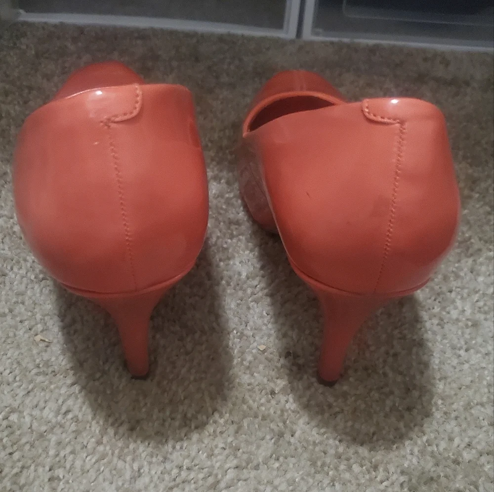 Madden Girl Women's Coral Pumps/Heels Sz 9